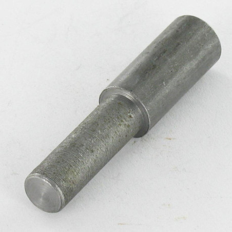 1 x Stænger Rå stål 10X45 22/10 og 7,4/23