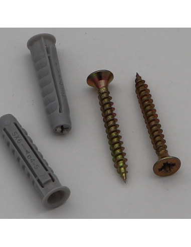 1 x Lille pose af 2 Plug Fischer SX6 med 2 Skrue