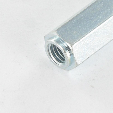 1 x Forbindelsesstykke cylindrisk 10X30 M6 elforzinket stål